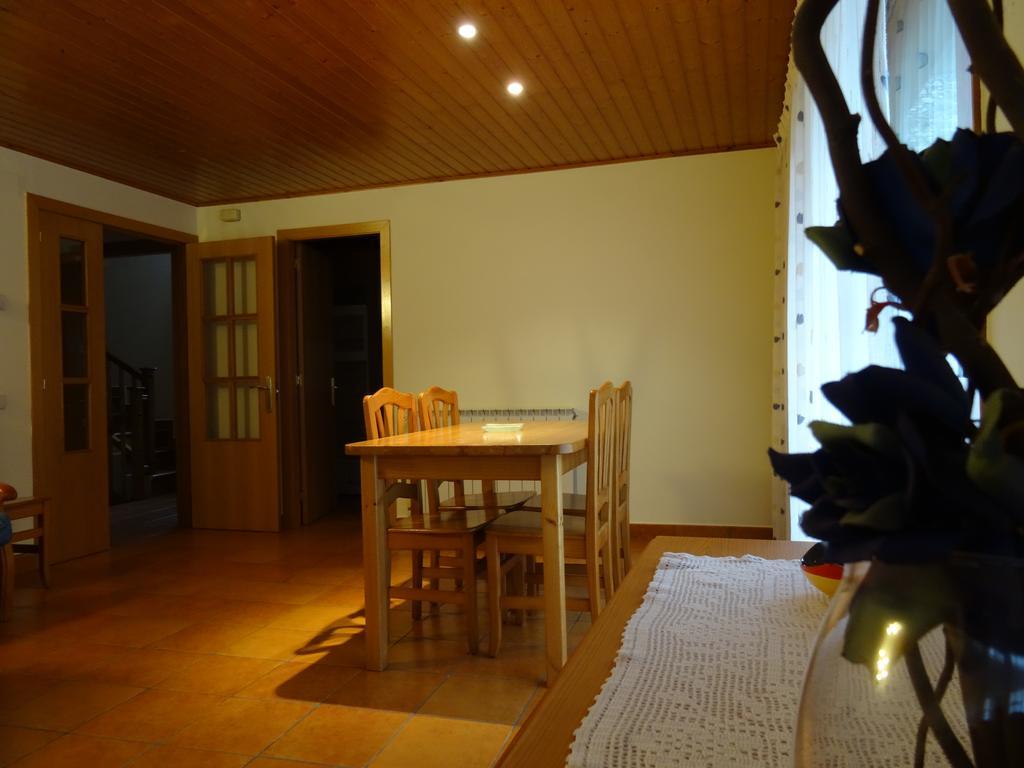 Apartaments La Canal Alins Екстер'єр фото
